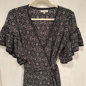 NWOT Max Studio wrap dress. Size S.